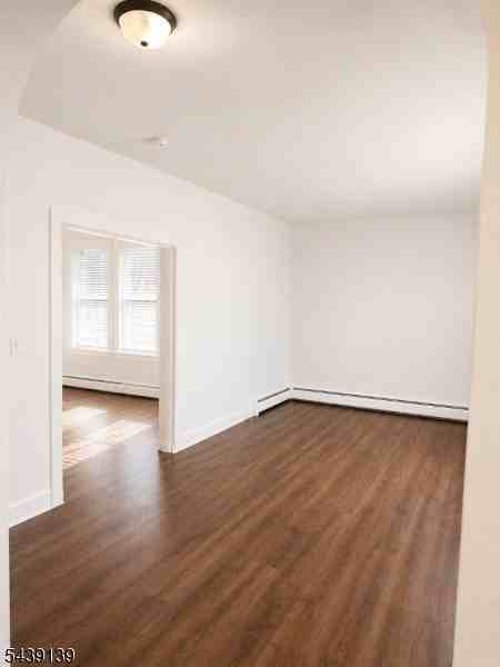 264 Pomona Ave - Photo 4 of 8