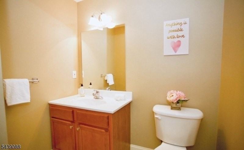1677 Springfield Ave #13 - Photo 5 of 15