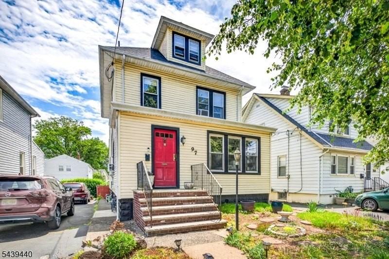 97 Berkeley Ave #2 - Photo 2 of 22