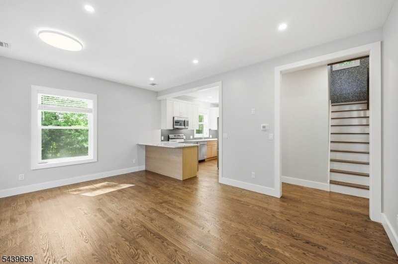 40 Jardine Rd #2 - Photo 7 of 50