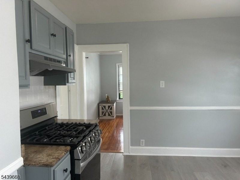 73 Lakewood Ter - Photo 5 of 19
