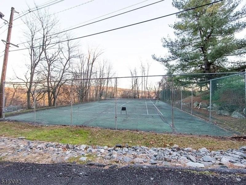 100 Pierson Miller Dr