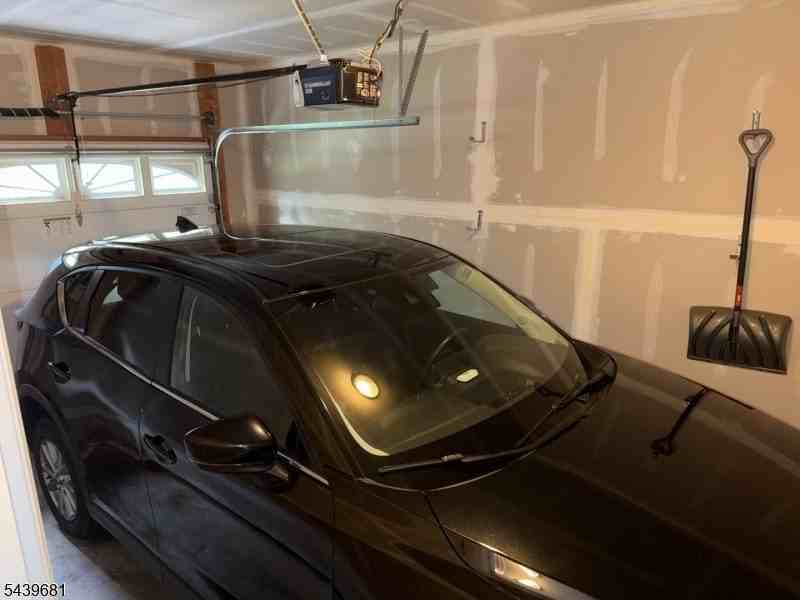 44 E Prospect St Apt C #3 - Photo 6 of 32