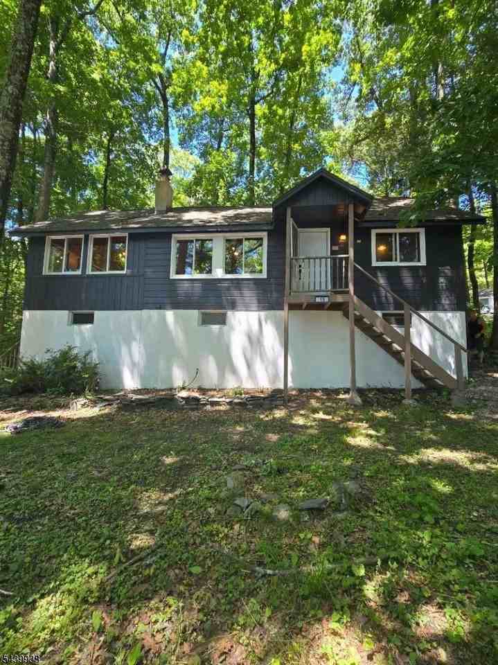19 Lonaconing Rd - Photo 2 of 23