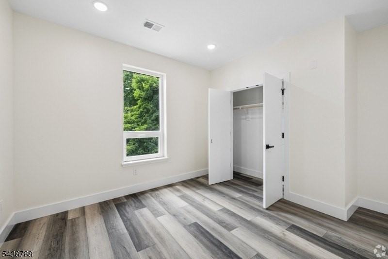 448 - 452 S Orange Ave #205 - Photo 4 of 12