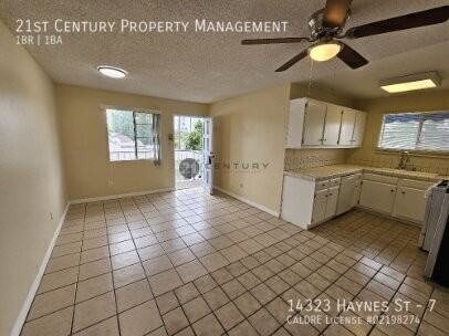14323 Haynes St #7 - Photo 2 of 12
