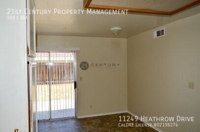 11241 Heathrow Dr - Photo 3 of 21