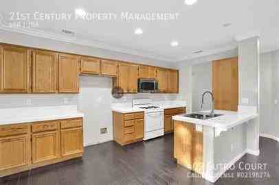 409 Sutro Ct - Photo 7 of 19