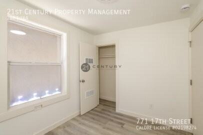 775 17th St - Photo 3 of 15