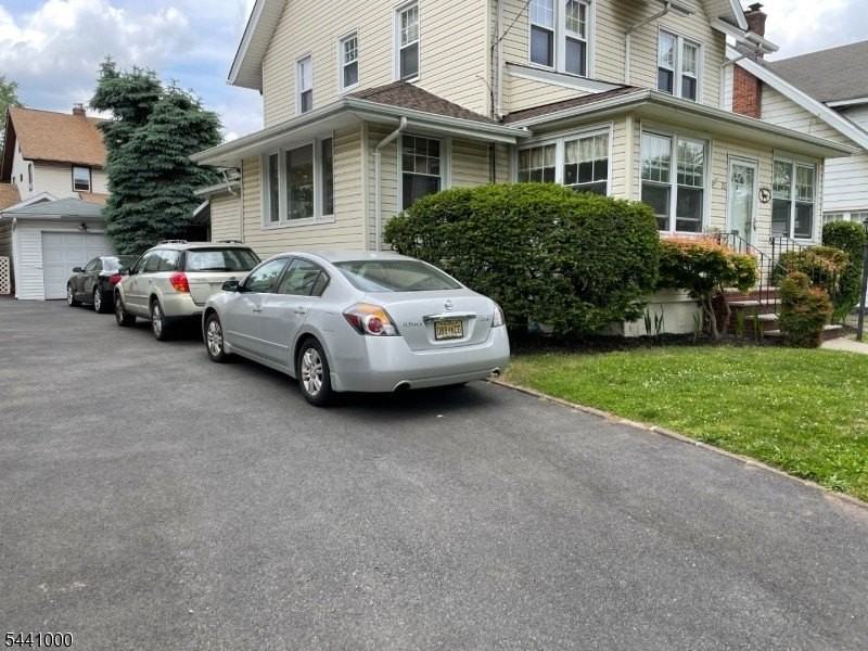 26 Parkway W - Photo 2 of 16