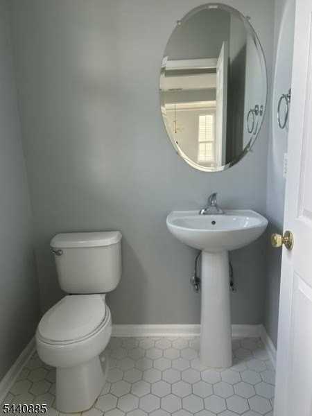 246 Winding Hill Dr - Photo 4 of 18