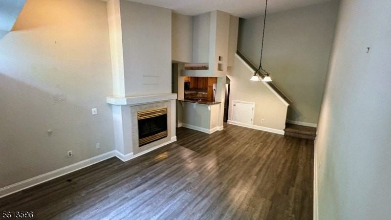 54 Wentworth Rd - Photo 2 of 20