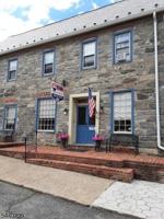 featured image of 329 High St