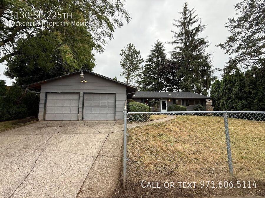 1130 Se 225th Ave - Photo 3 of 42