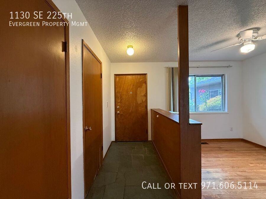 1130 Se 225th Ave - Photo 5 of 42