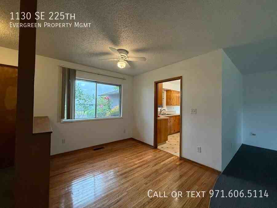 1130 Se 225th Ave - Photo 7 of 42
