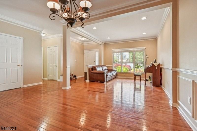 233 Patriot Hill Dr - Photo 3 of 15