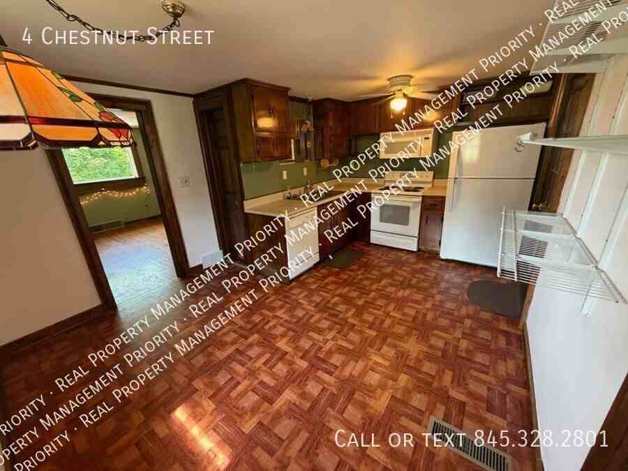 4 Chestnut St - Photo 2 of 11