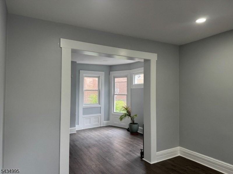 105 N Munn Ave - Photo 4 of 14