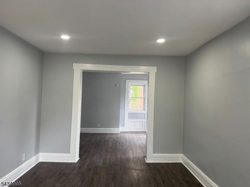 105 N Munn Ave - Photo 3 of 14