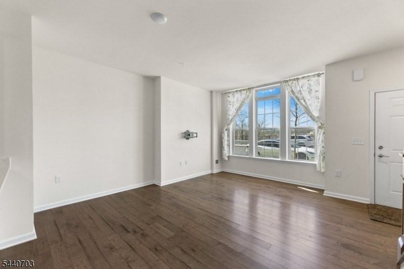 19 S Davenport St - Photo 6 of 23