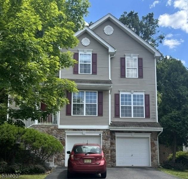 310 Winding Hill Dr