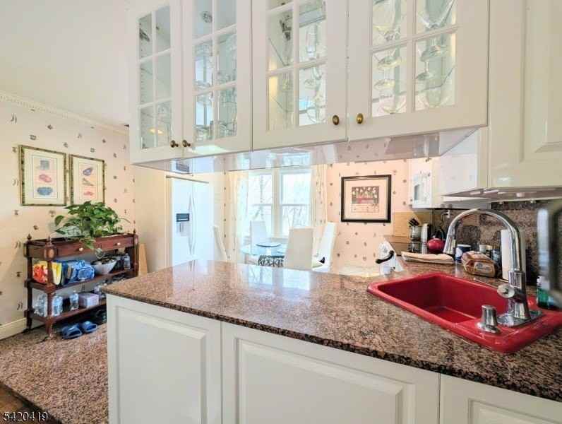 48 Mount Kemble Ave #B - Photo 6 of 19
