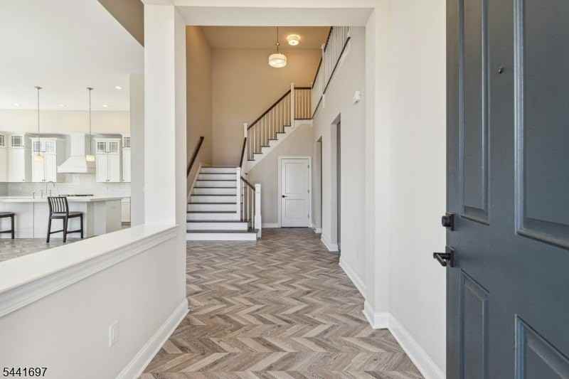 15 Juniper Ct - Photo 4 of 30