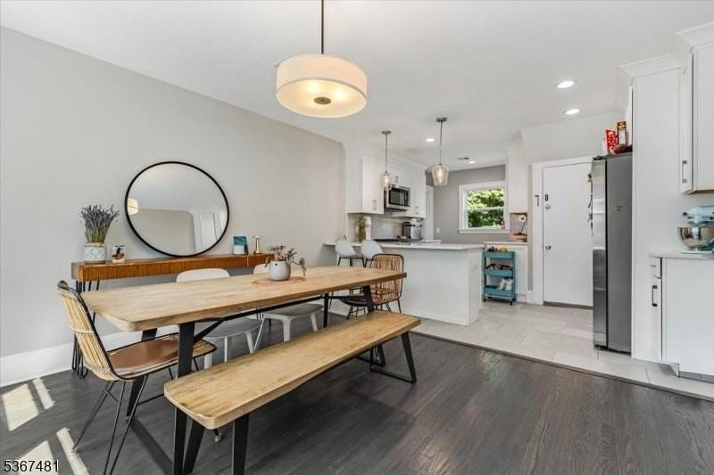186 Gregory Ave - Photo 5 of 17