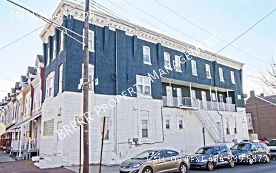 754 N 11th St #2R - Photo 2 of 7