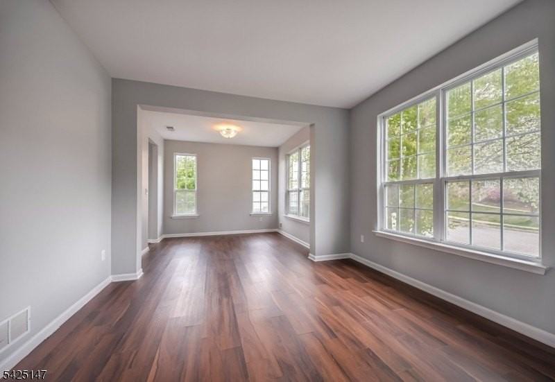 227 Winding Hill Dr - Photo 3 of 29