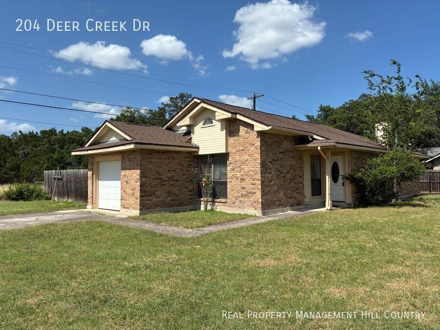 204 Deer Creek Dr - Photo 2 of 12