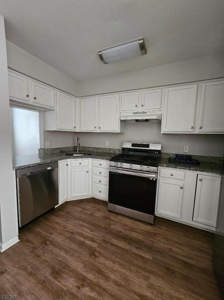 72 Boyd St - Photo 5 of 14