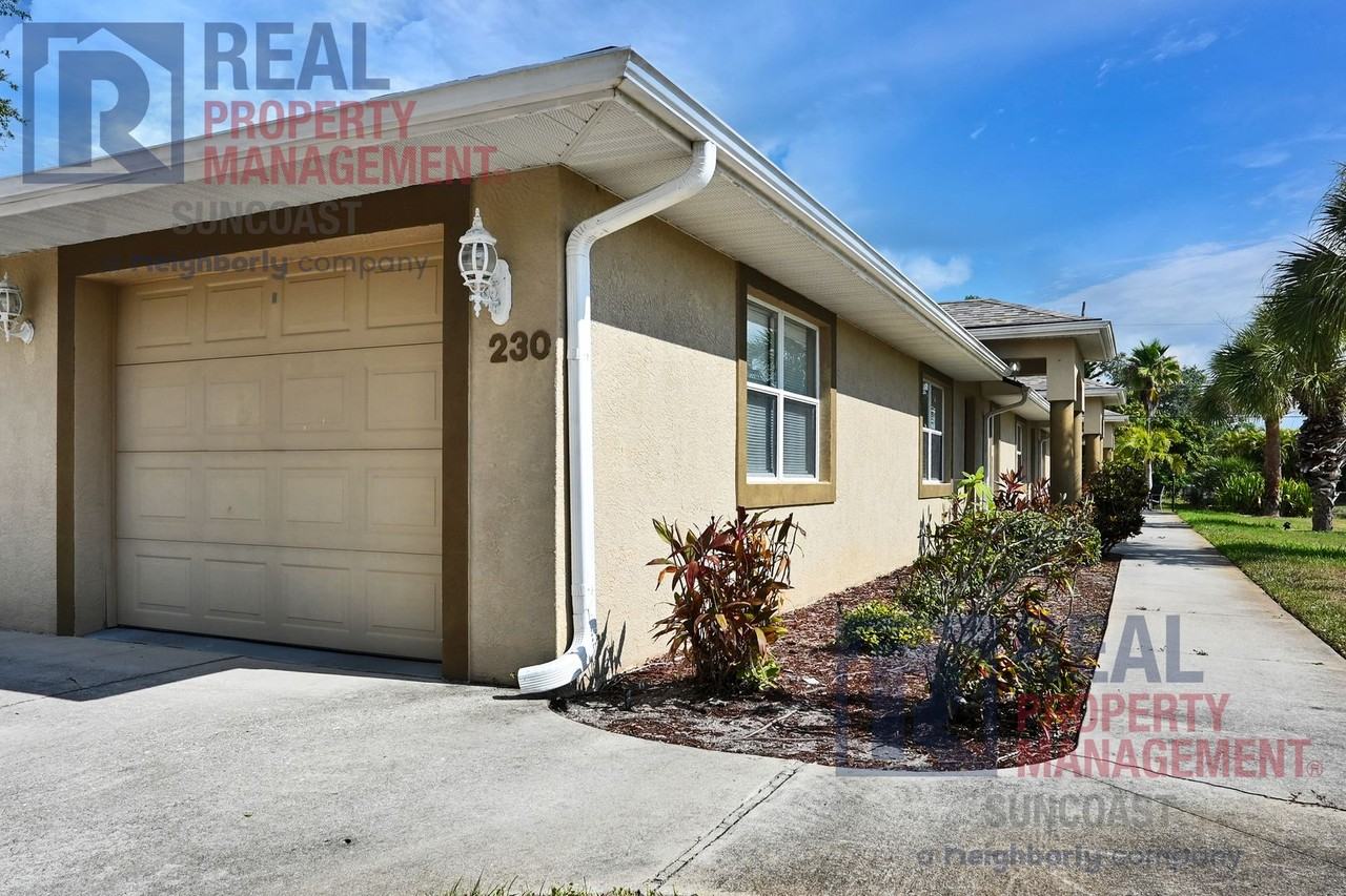 230 Rotonda Blvd W #A - Photo 2 of 33
