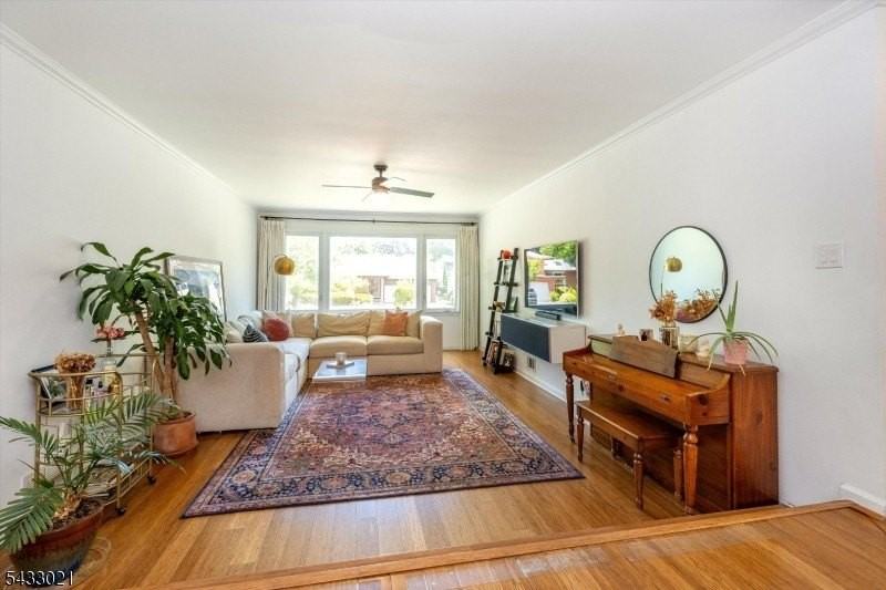 13 Forest Rd - Photo 5 of 29