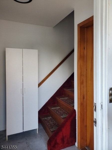 32 Harding Ct #2 - Photo 5 of 20