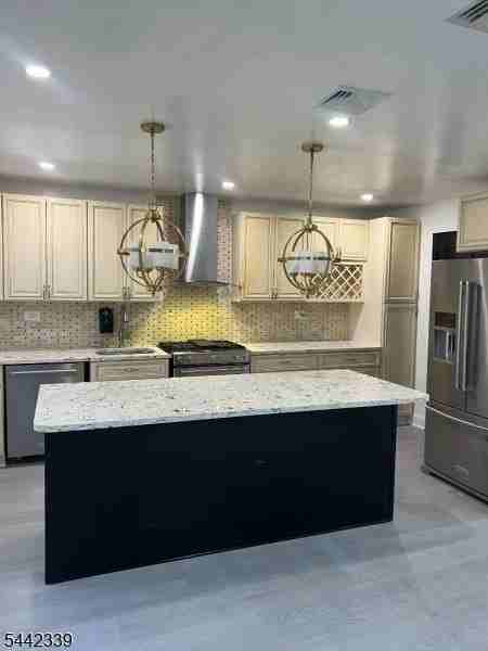 2507 Crane Pl