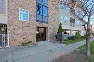1130 Fairmount Ave #104 - Photo 1 of 1