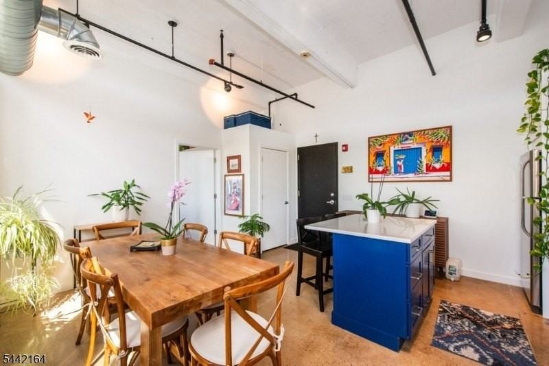 475 S Jefferson St #501 - Photo 4 of 21