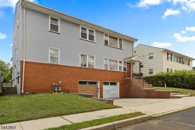 1755 Winfield St Apt 2 #2 - Photo 2 of 23