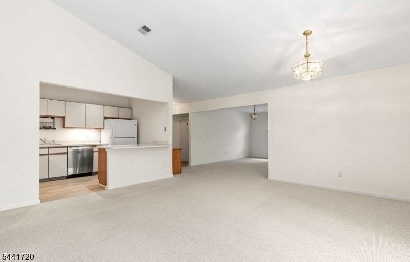 82 Smithfield Ct - Photo 6 of 30