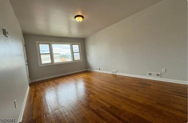 315 W Price St #2 - Photo 3 of 11