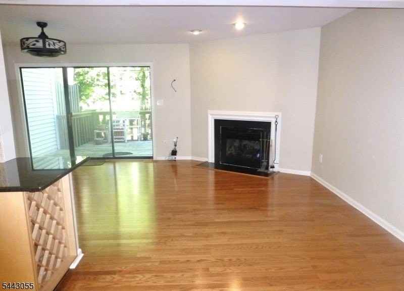 48 Aberdeen Dr - Photo 4 of 18