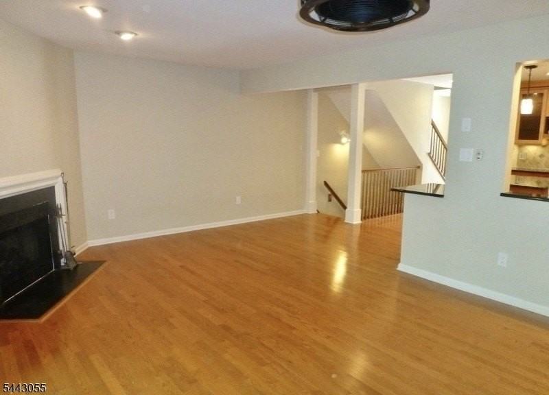 48 Aberdeen Dr - Photo 5 of 18