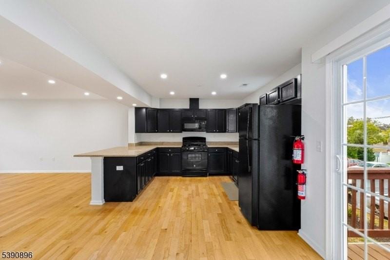 8 Alfred Ave - Photo 7 of 31