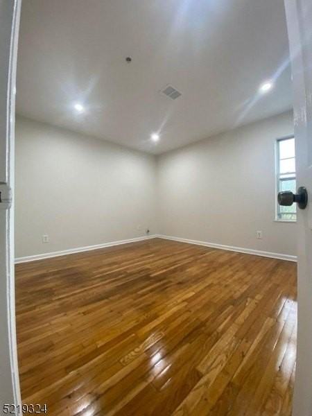 1427 S Wood Ave #4 - Photo 7 of 11