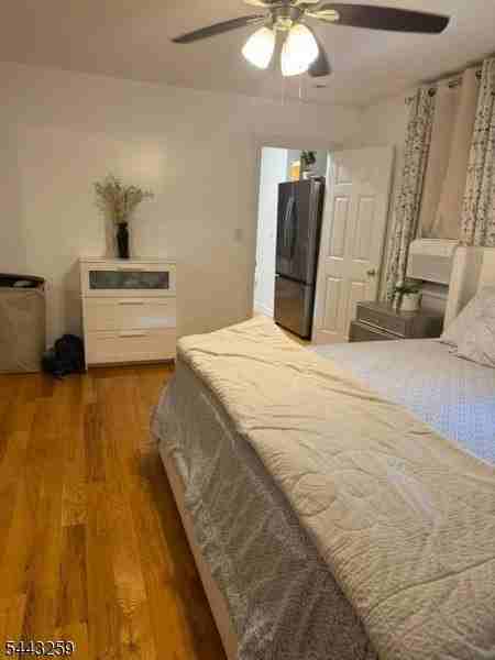 322 Franklin St - Photo 6 of 11