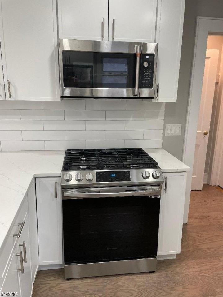 742 Central Ave - Photo 6 of 15