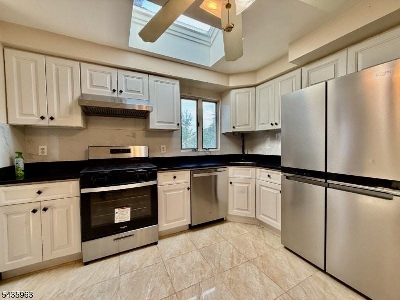 65 Wabeno Ave - Photo 3 of 43