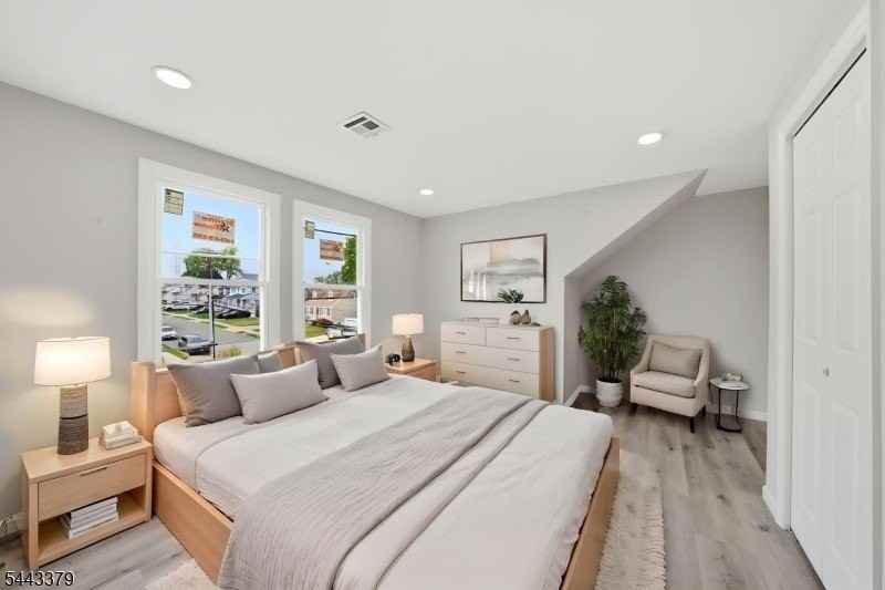 551 Schuyler Ave #2 - Photo 7 of 16